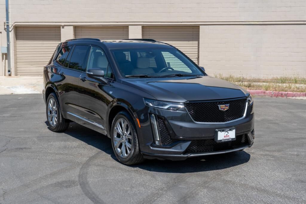 2020 CADILLAC XT6