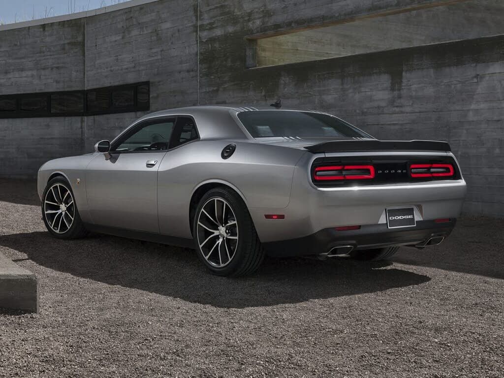 2016 DODGE Challenger