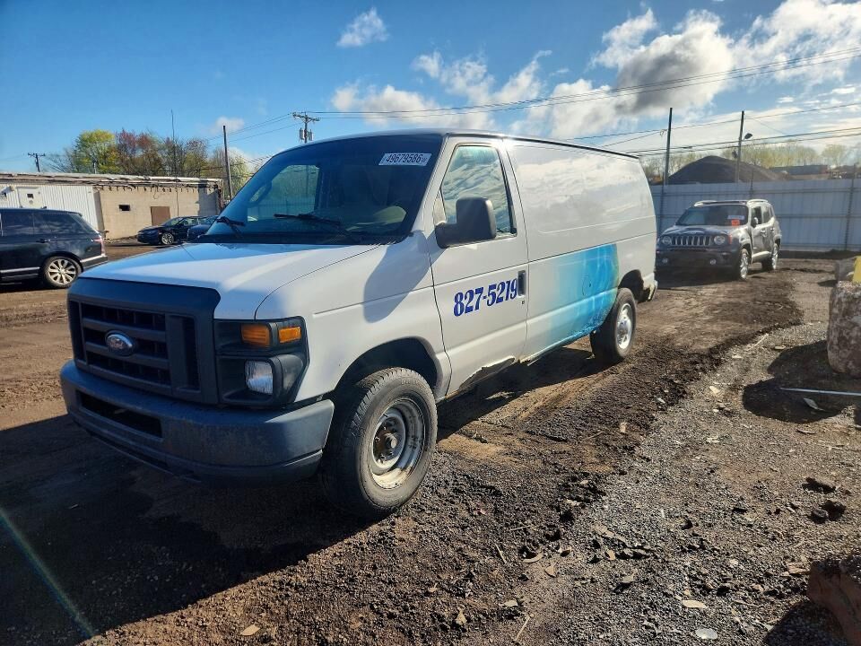2013 FORD E-250