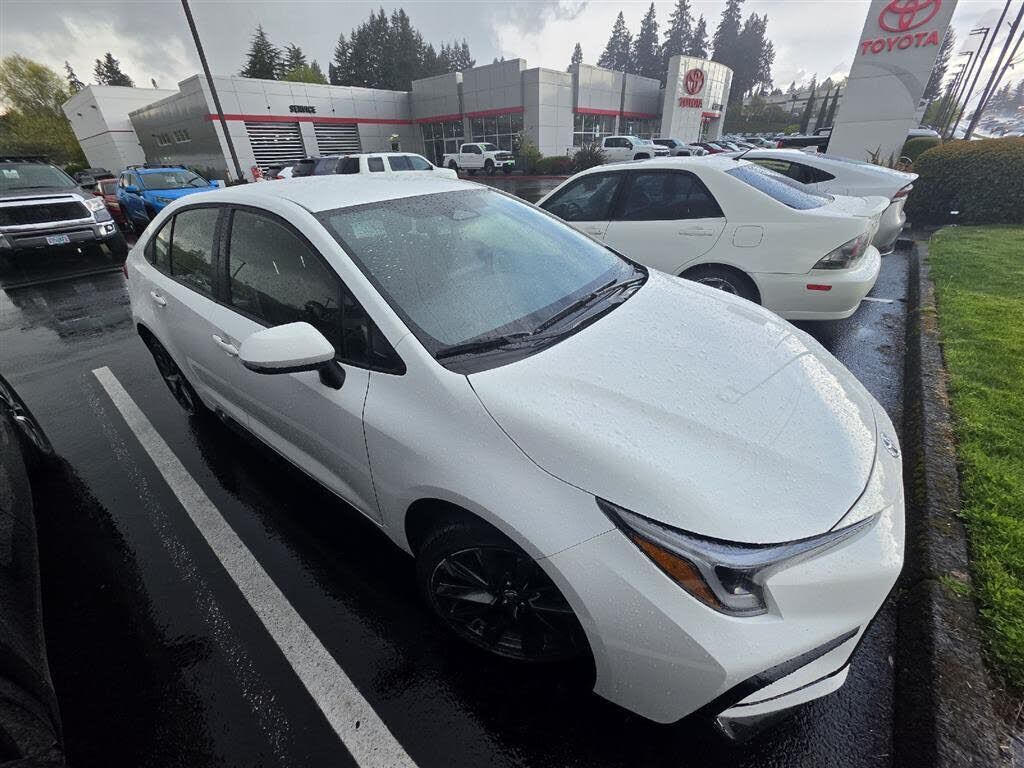 2023 TOYOTA Corolla