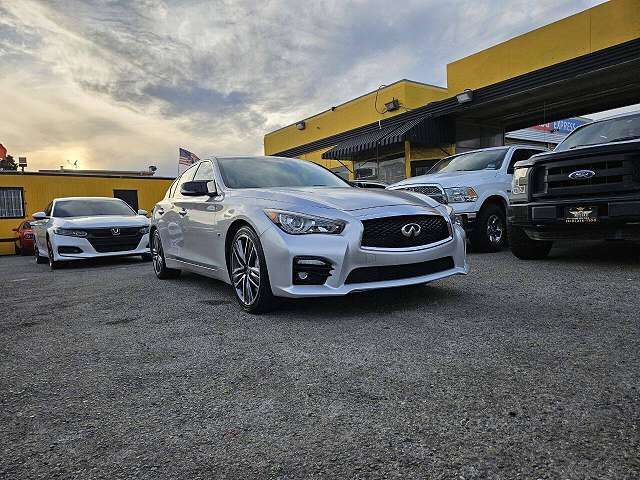 2014 INFINITI Q50