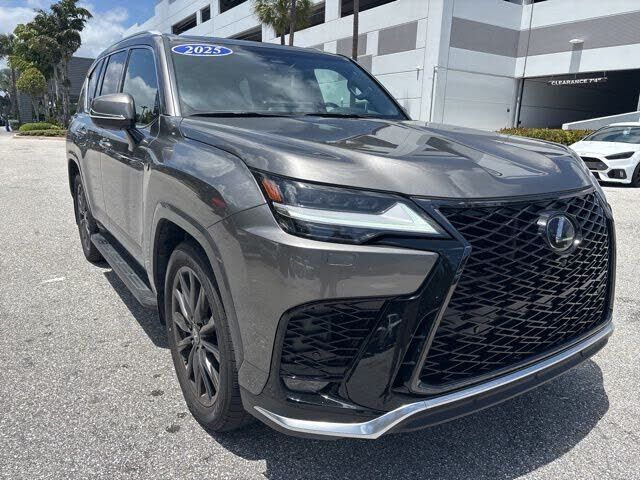2025 LEXUS LX