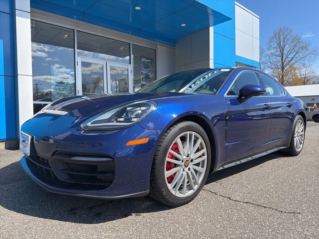 2021 PORSCHE Panamera