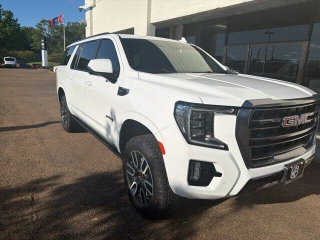 2023 GMC Yukon XL