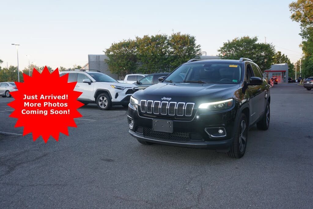 2019 JEEP Cherokee