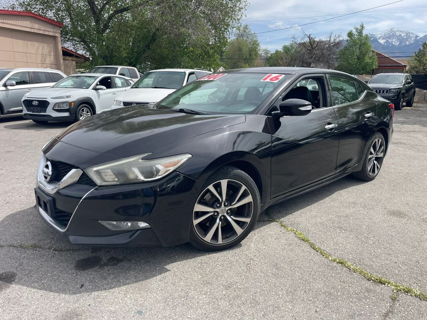 2016 NISSAN Maxima