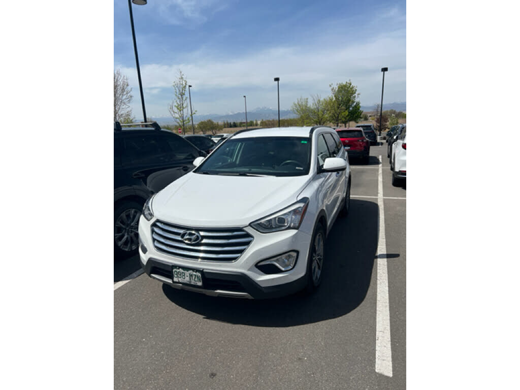 2016 HYUNDAI Santa Fe