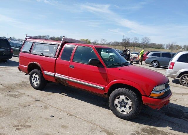 2000 CHEVROLET S-10 Pickup