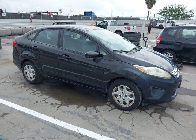 2012 FORD Fiesta