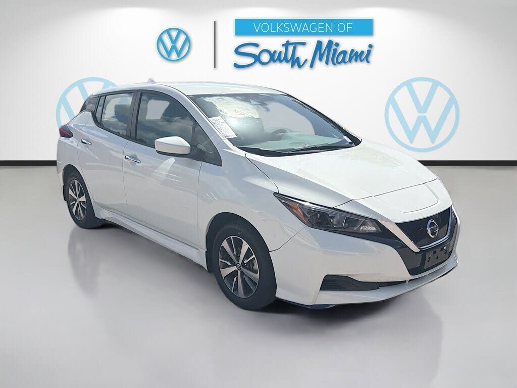 2022 NISSAN Leaf