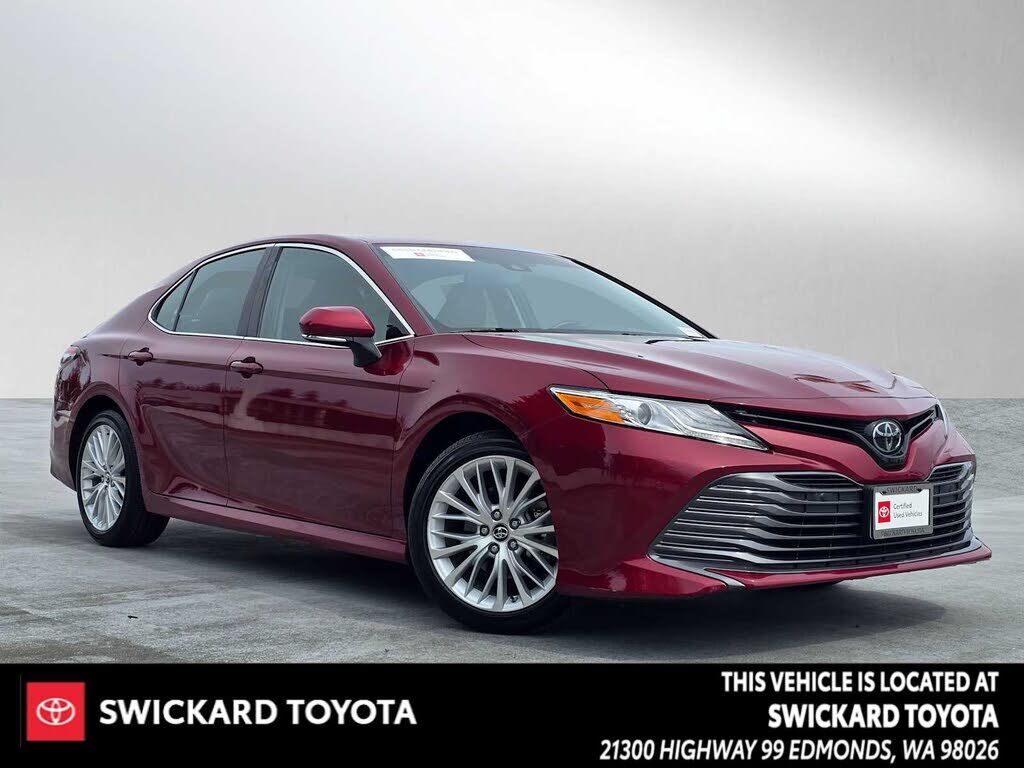 2018 TOYOTA Camry