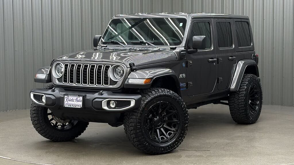 2025 JEEP Wrangler