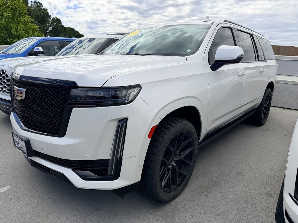 2021 CADILLAC Escalade ESV