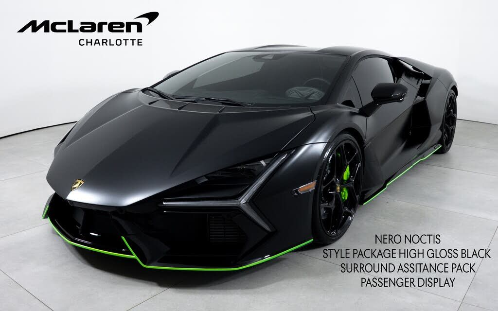 2024 LAMBORGHINI Revuelto