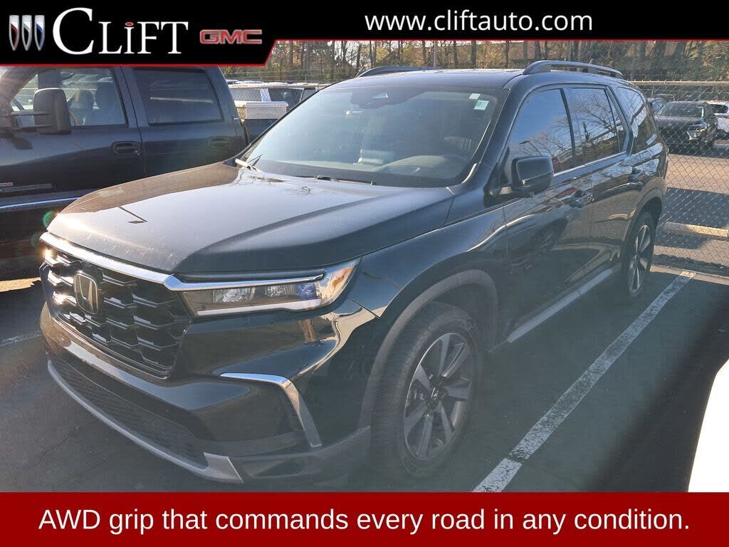 2023 HONDA Pilot