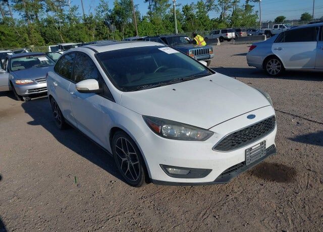 2017 FORD Focus