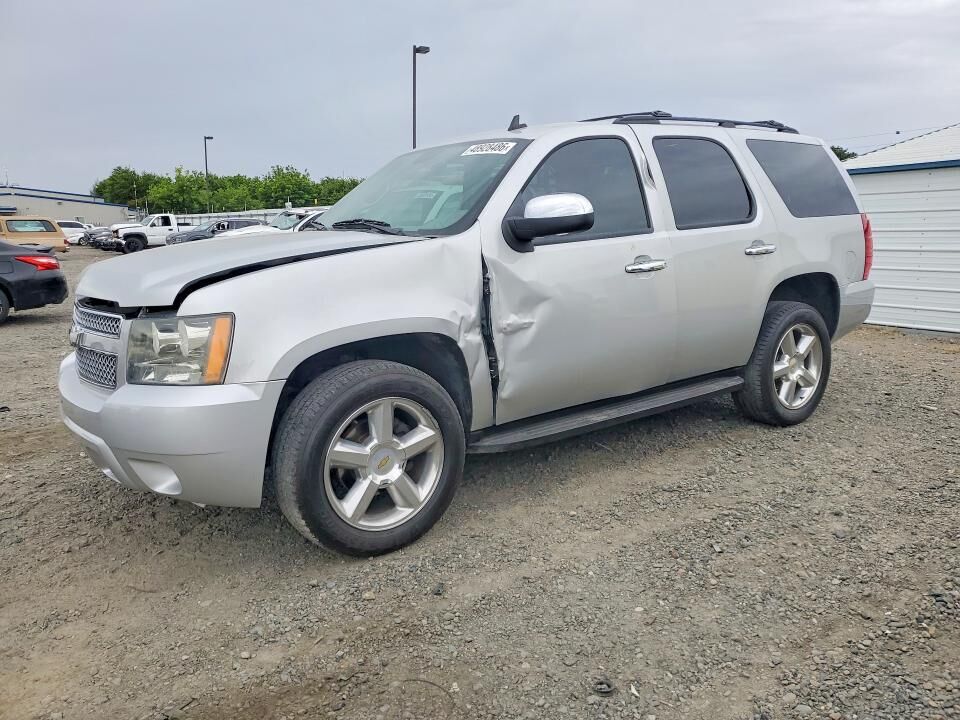 2011 CHEVROLET Tahoe