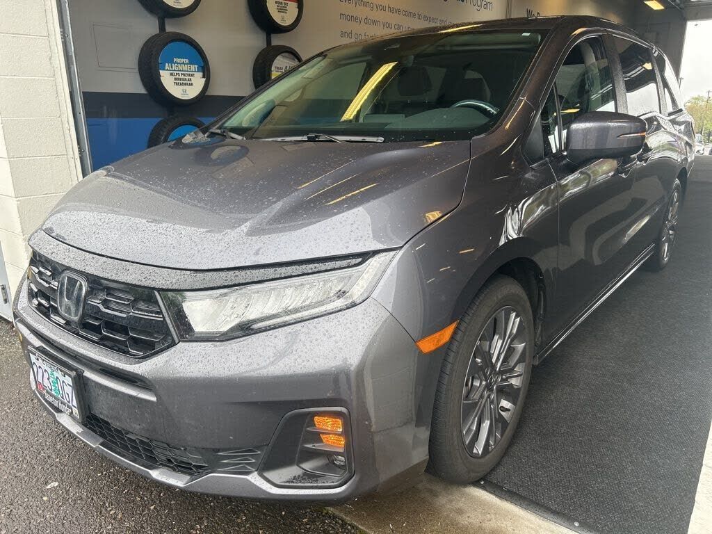 2025 HONDA Odyssey