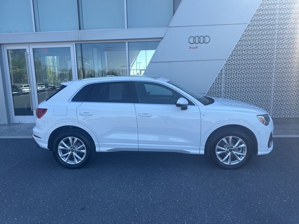 2025 Audi Q3