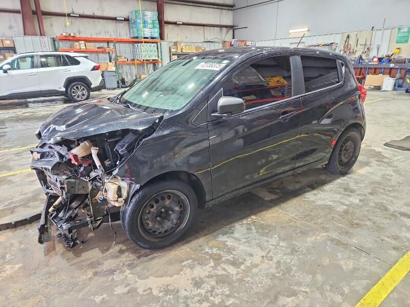 2016 CHEVROLET Spark