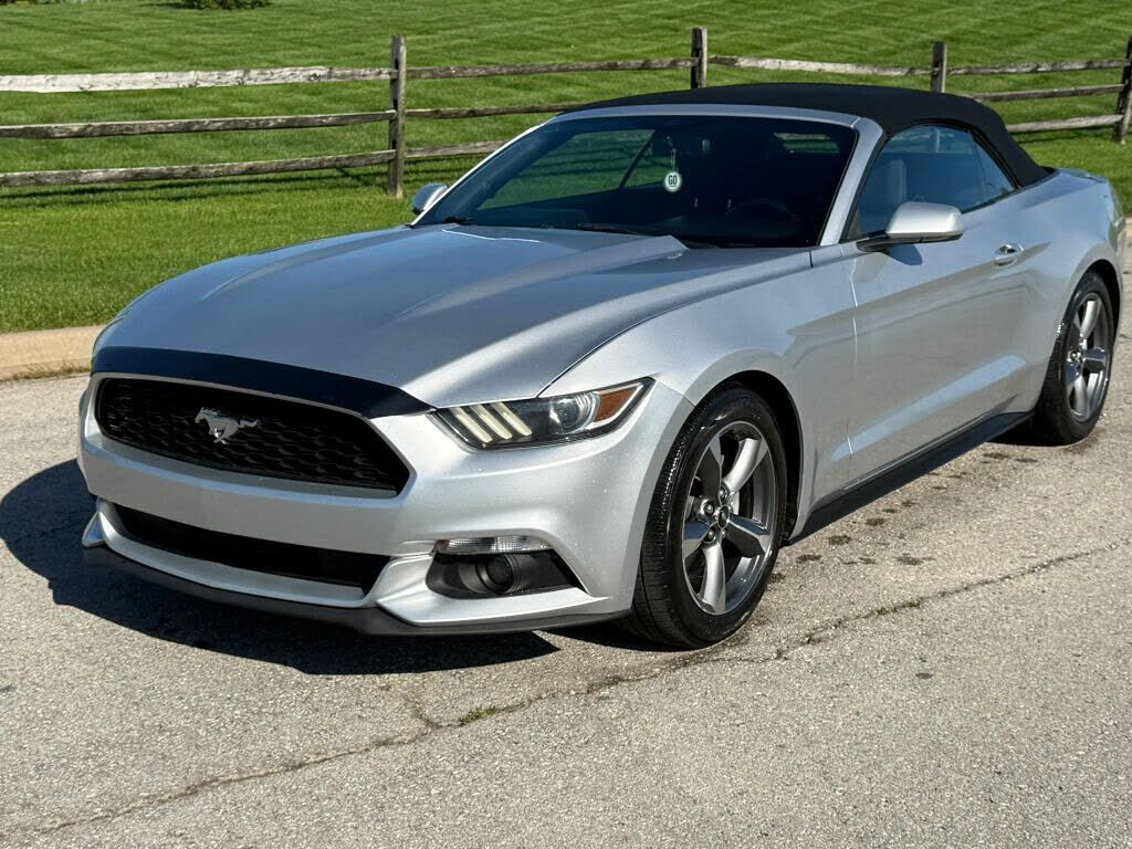 2016 FORD Mustang