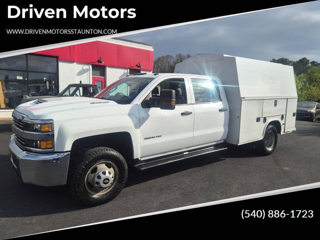 2018 CHEVROLET Silverado