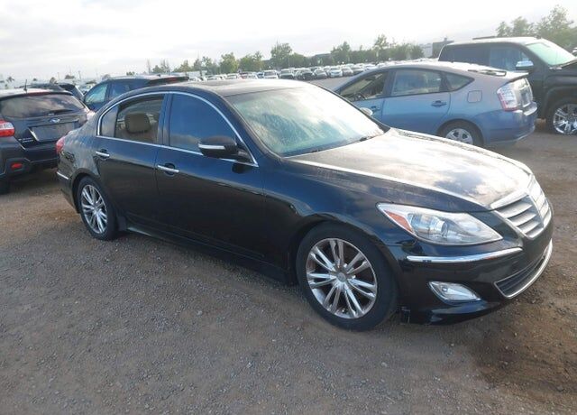 2014 HYUNDAI Genesis