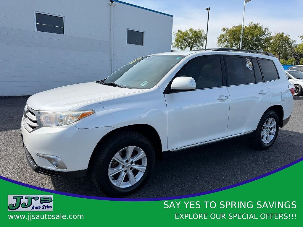 2011 TOYOTA Highlander