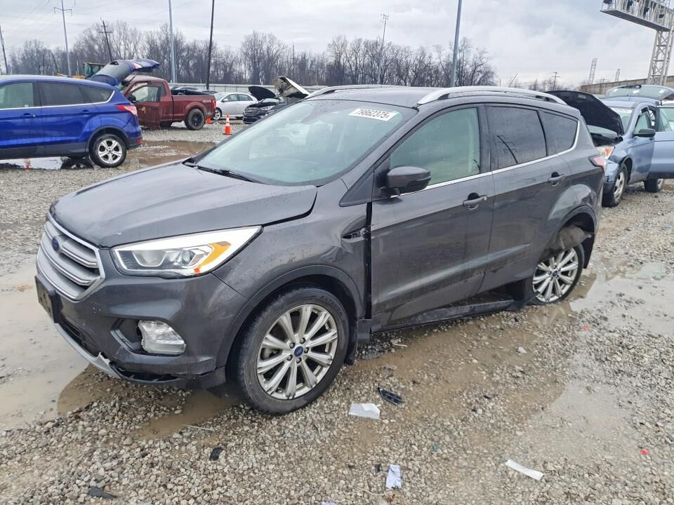 2017 FORD Escape
