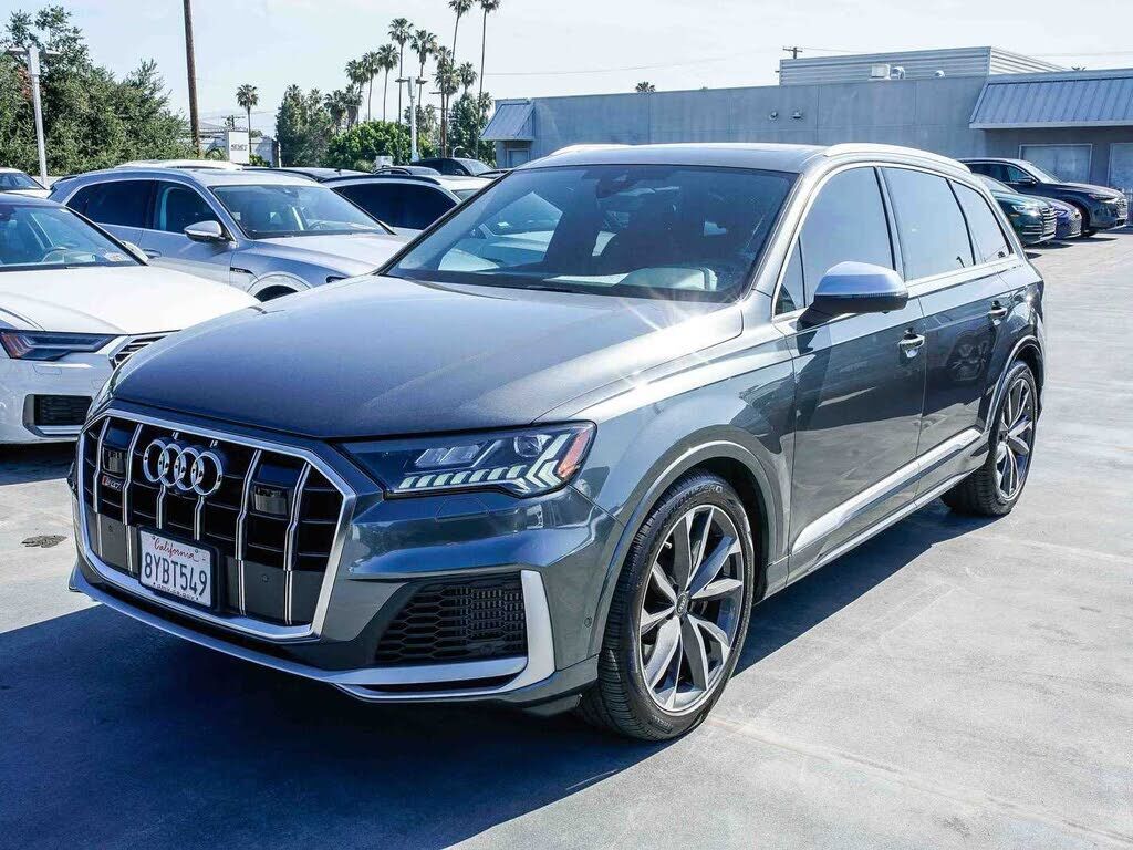 2022 AUDI SQ7