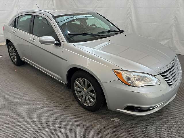 2012 CHRYSLER 200