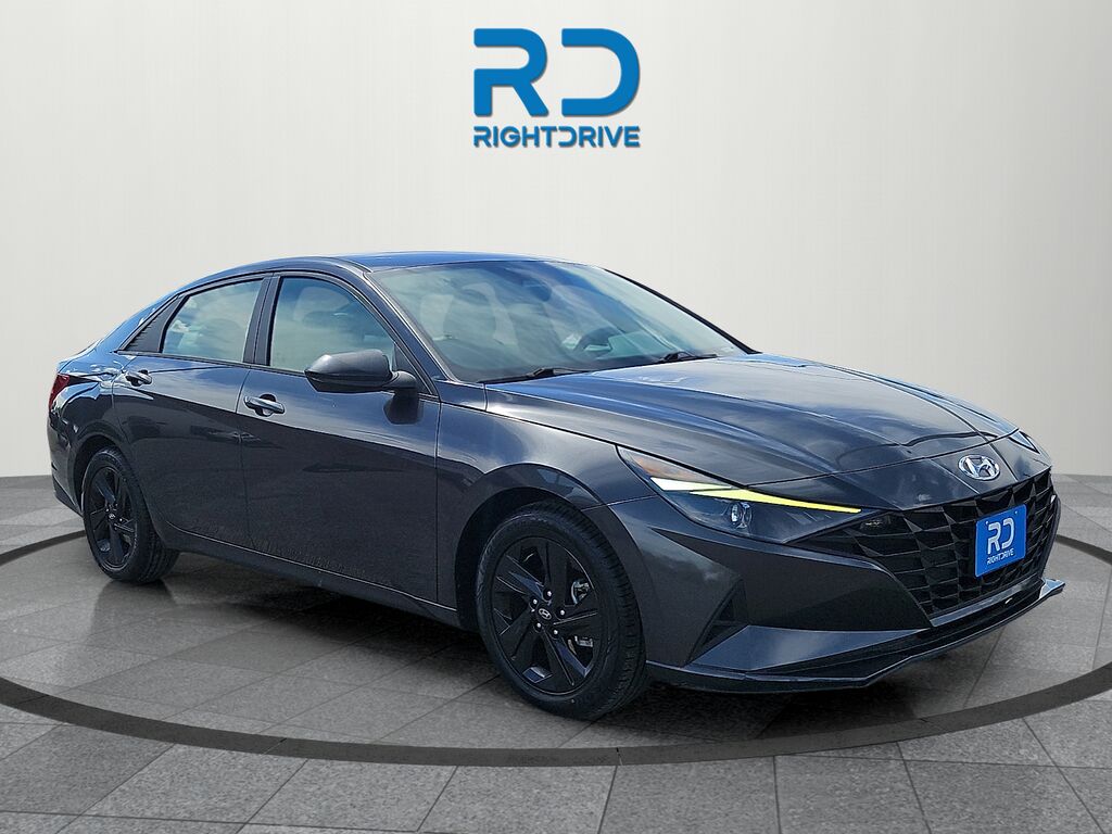 2021 HYUNDAI Elantra