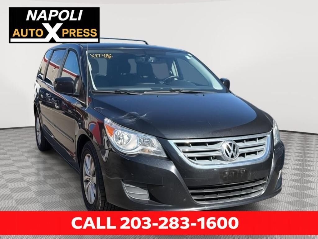 2012 VOLKSWAGEN Routan