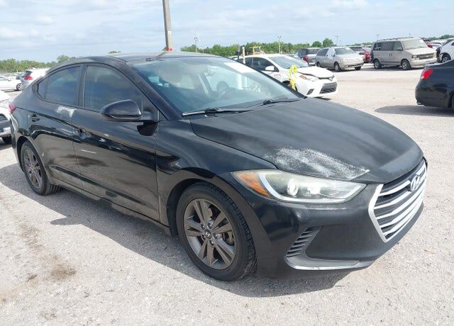 2017 HYUNDAI Elantra
