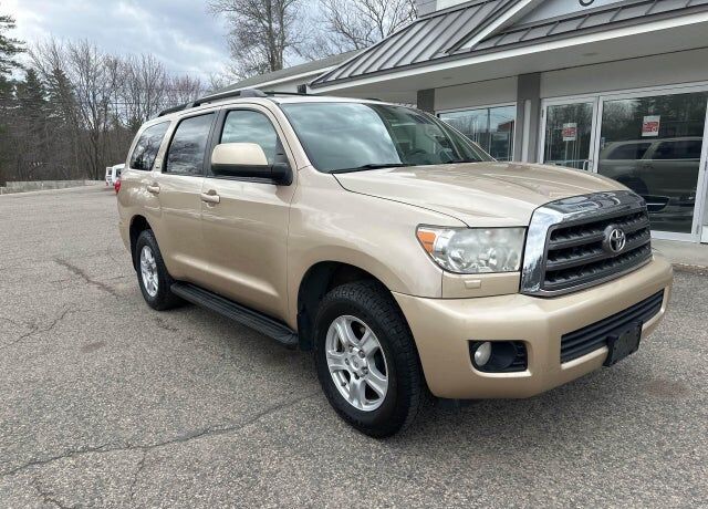 2014 TOYOTA Sequoia