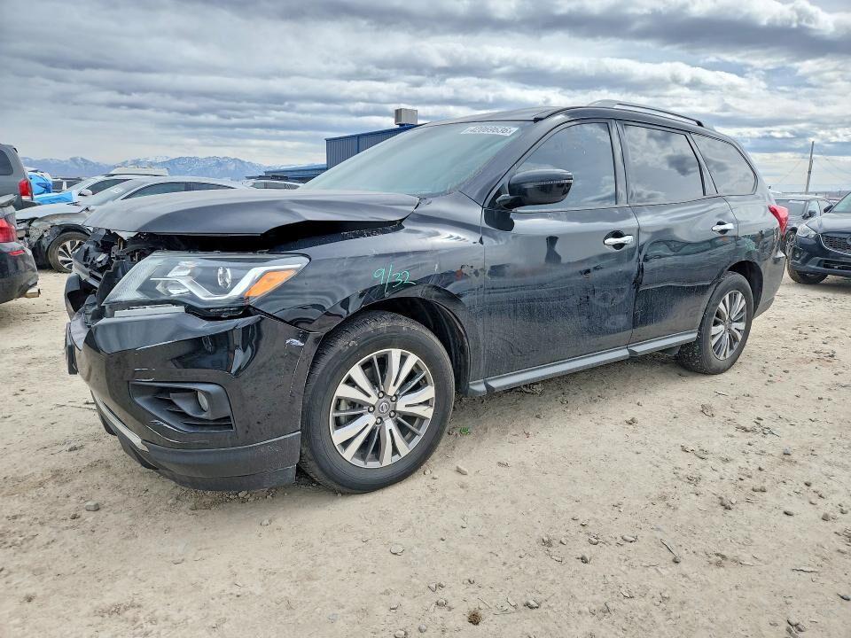 2019 NISSAN Pathfinder