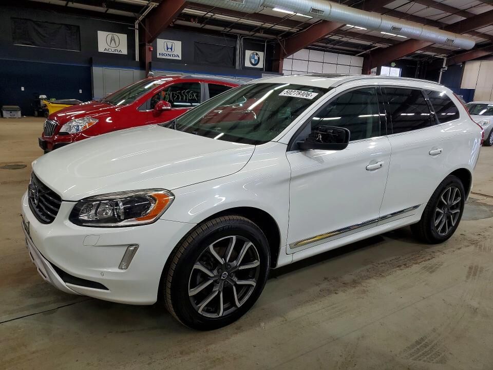 2017 VOLVO XC60