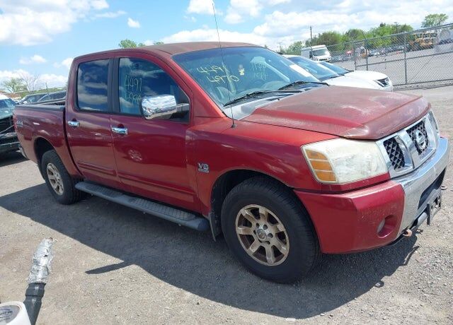 2004 NISSAN Titan
