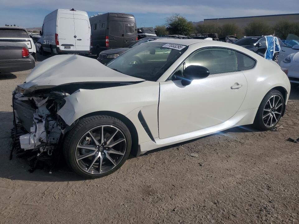 2023 TOYOTA GR86