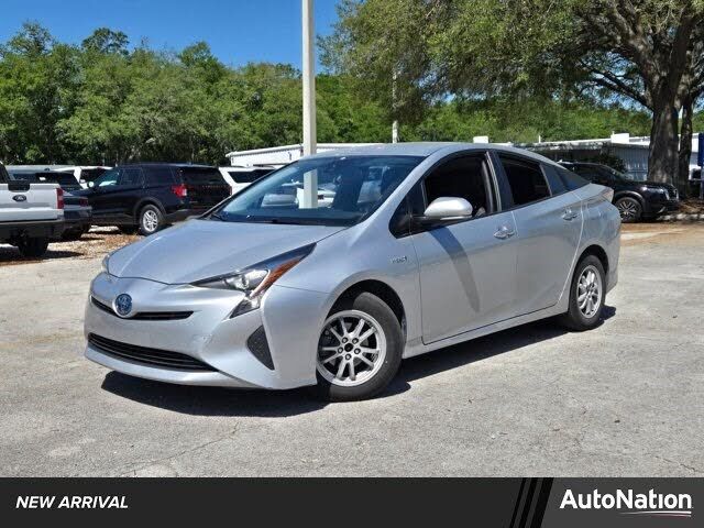2017 TOYOTA PRIUS