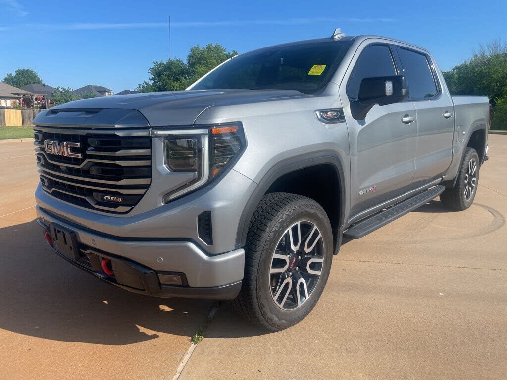 2024 GMC Sierra