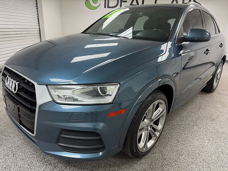2017 AUDI Q3
