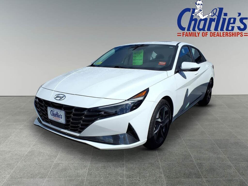 2023 HYUNDAI Elantra