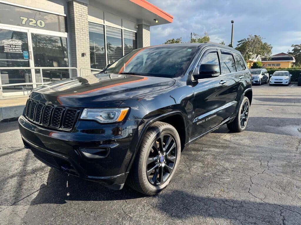 2017 JEEP Grand Cherokee