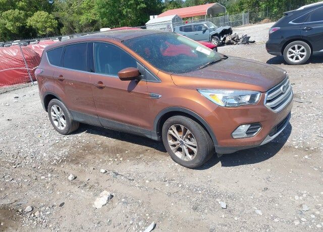 2017 FORD Escape