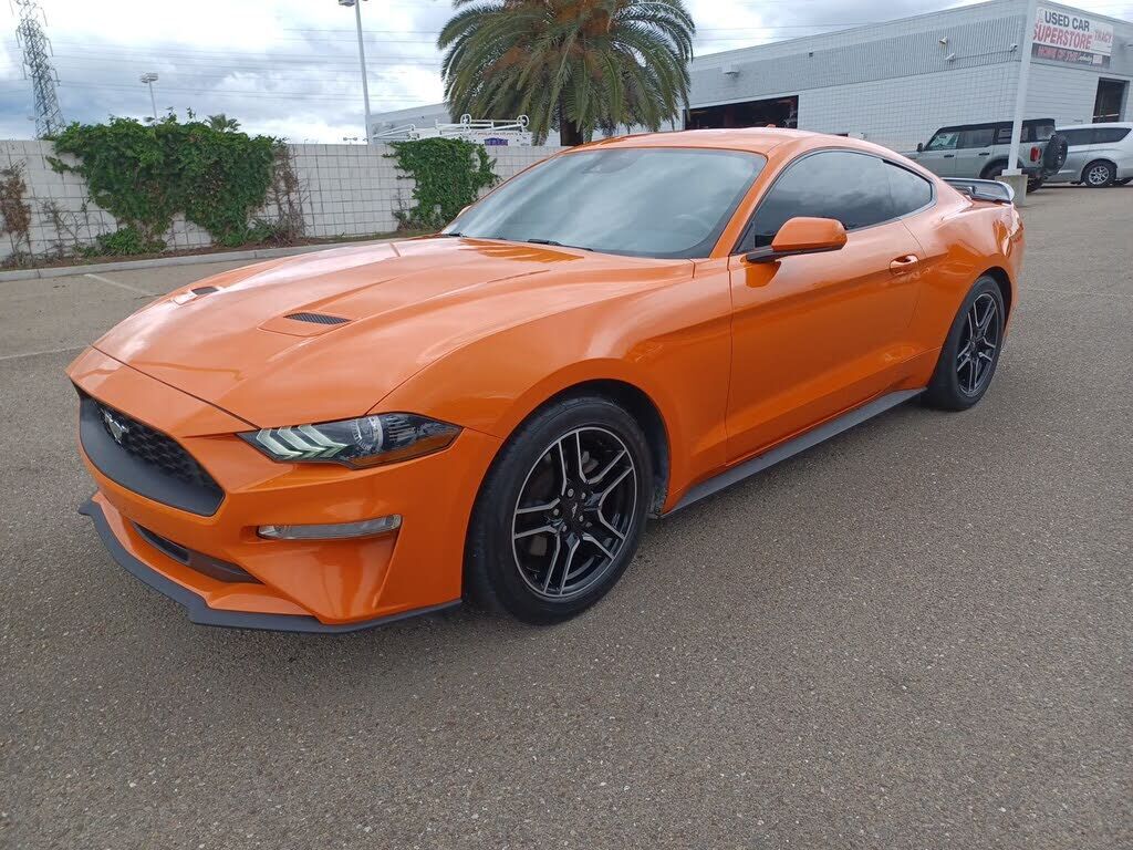 2021 FORD Mustang