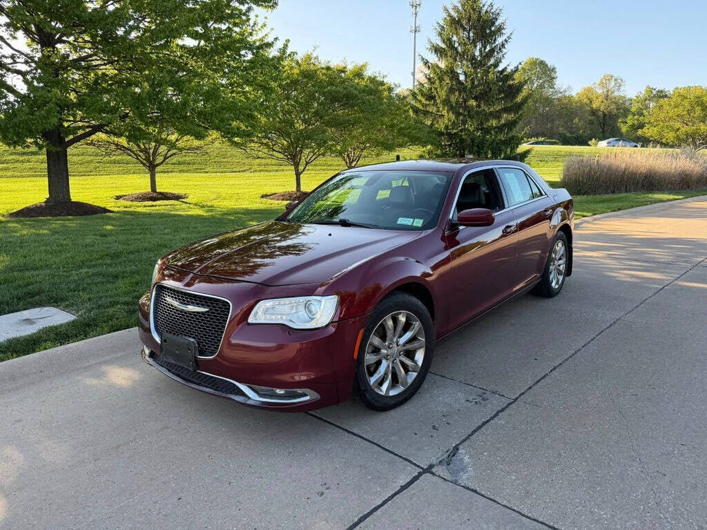 2016 CHRYSLER 300
