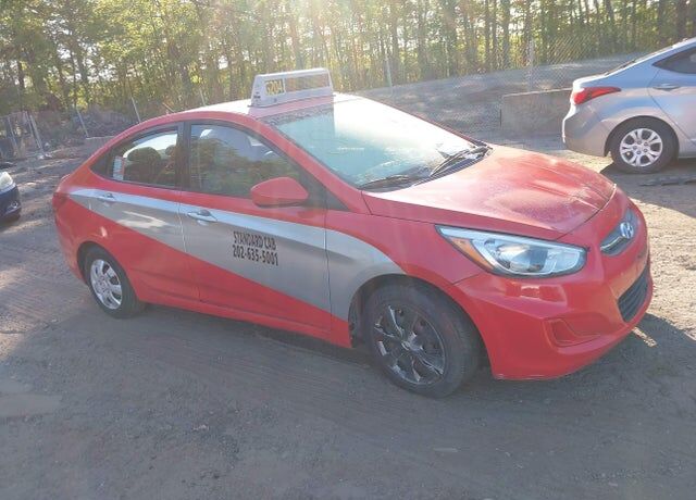2016 HYUNDAI Accent