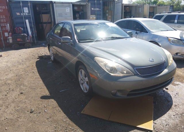 2005 LEXUS ES