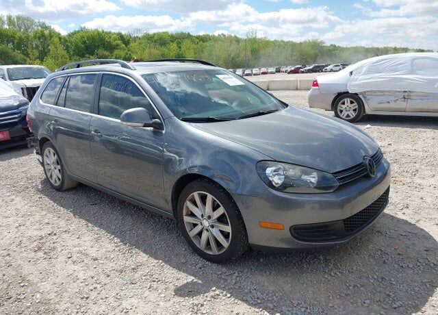 2011 VOLKSWAGEN Jetta Wagon